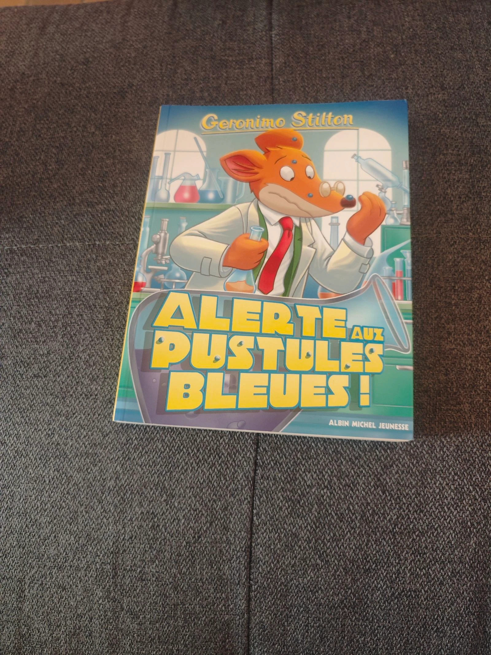Alerte aux pustules bleues ! Tome 73